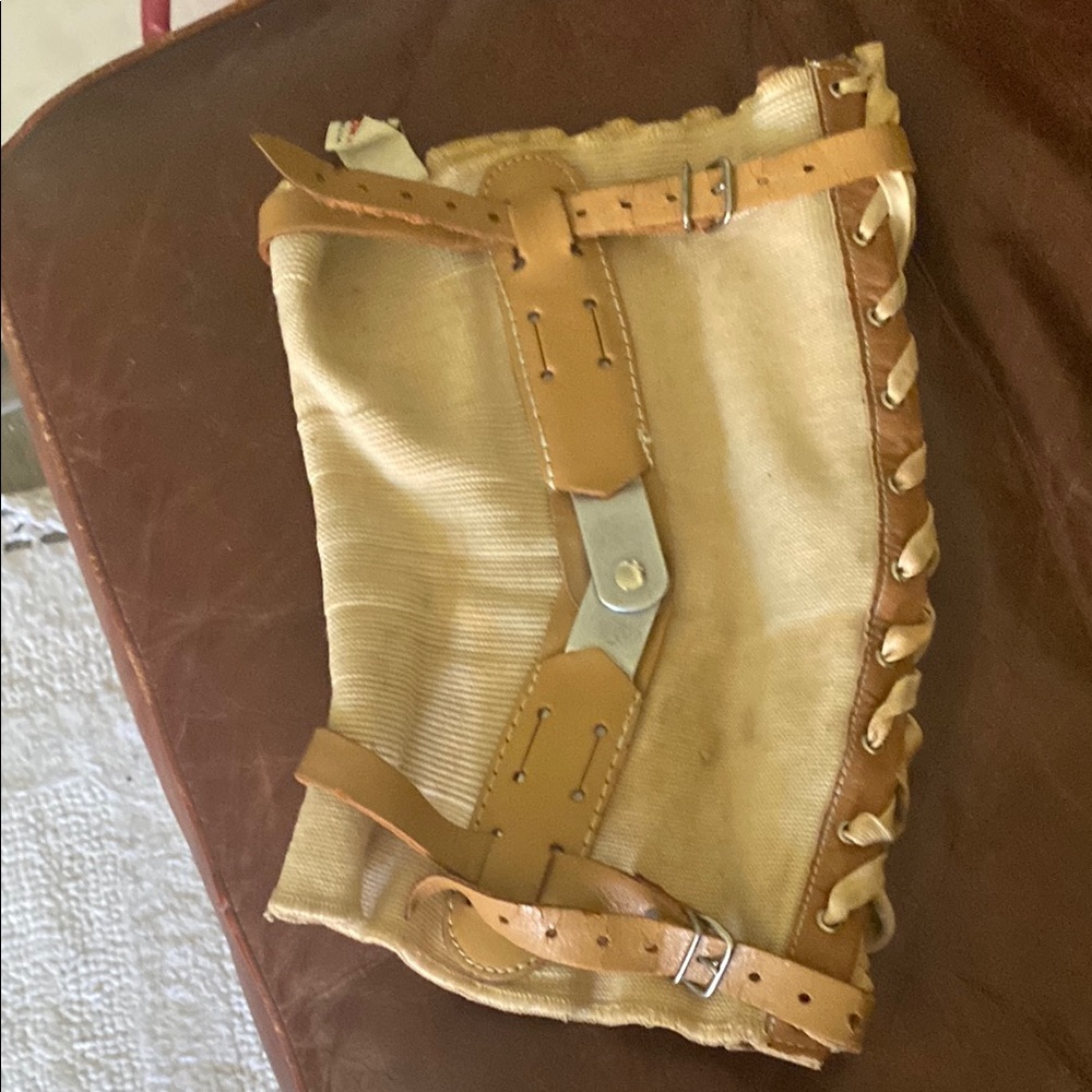 SEARS ROEBUCK CO VINTAGE LEATHER AND CANVAS HINGED LACE UP KNEE BRACE